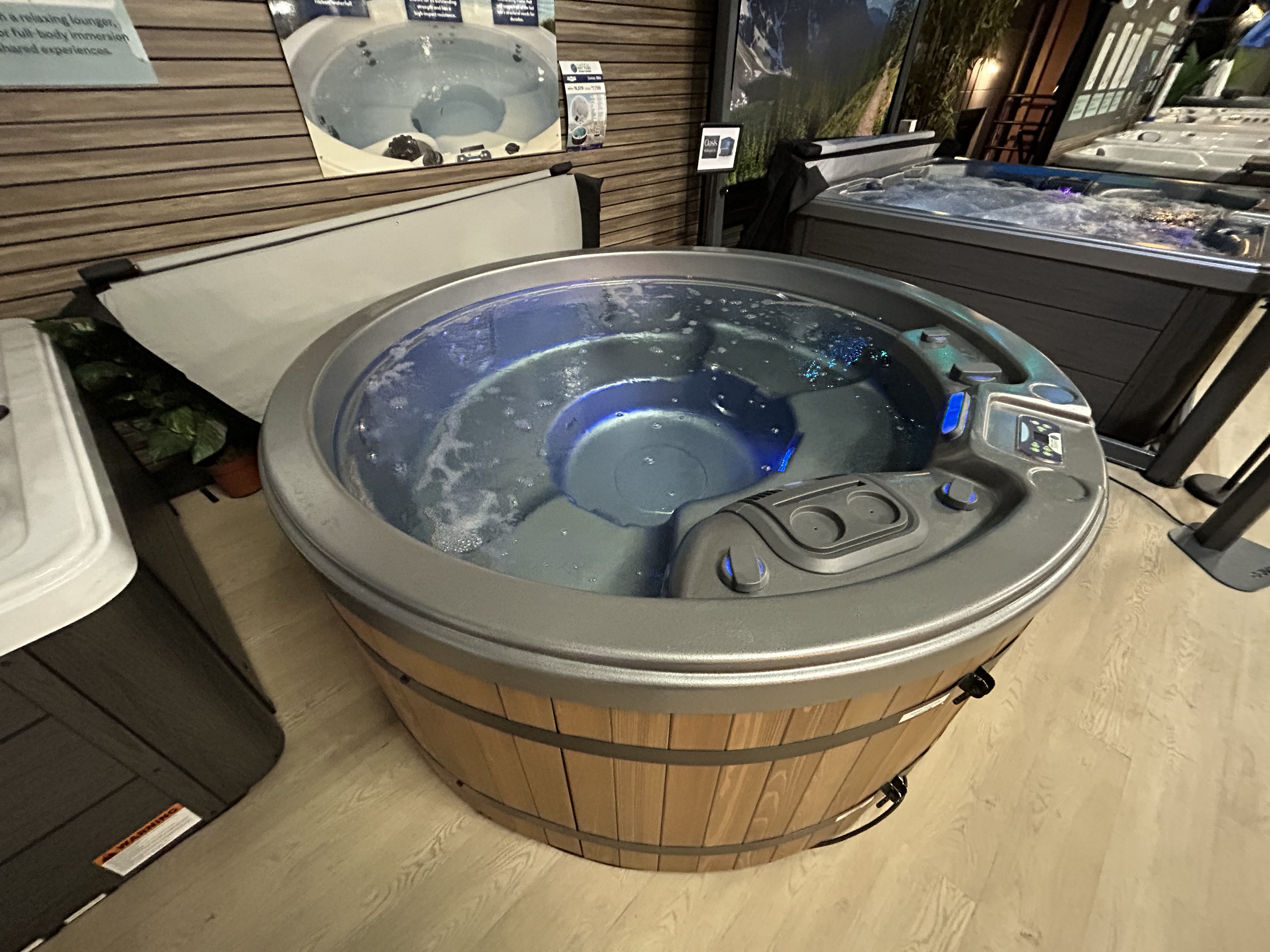 Celtic Luna 118S - Vintage on the showroom floor - demo model left side view