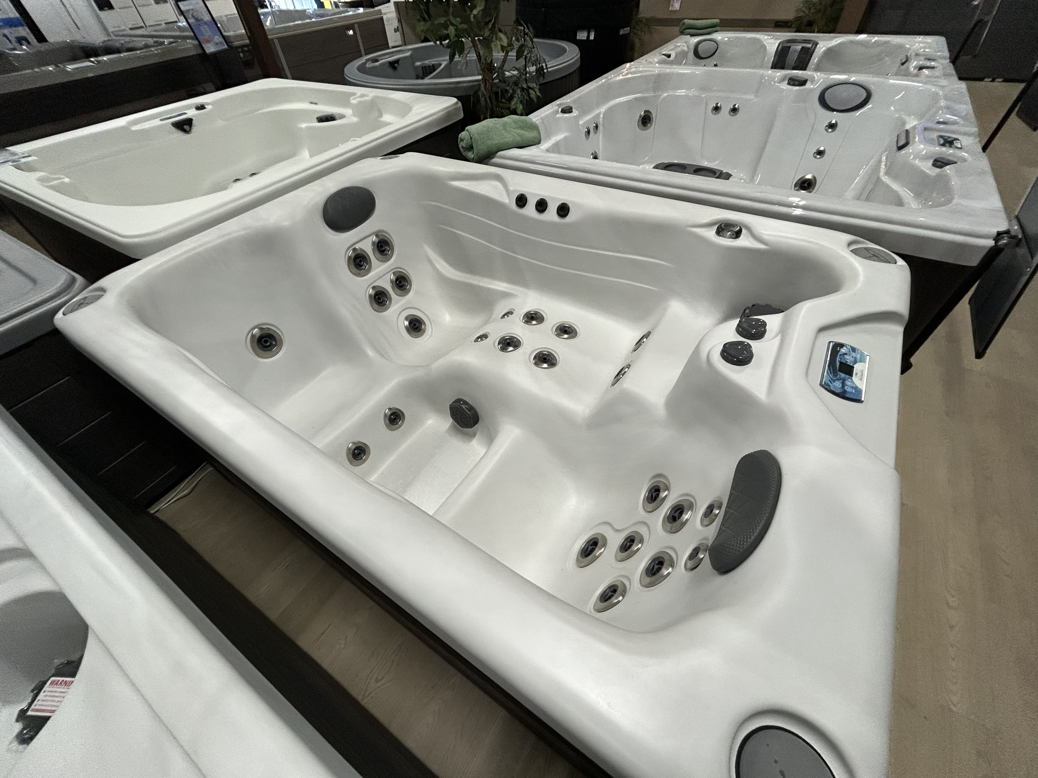 Harmonic H157L showroom floor photo - side view